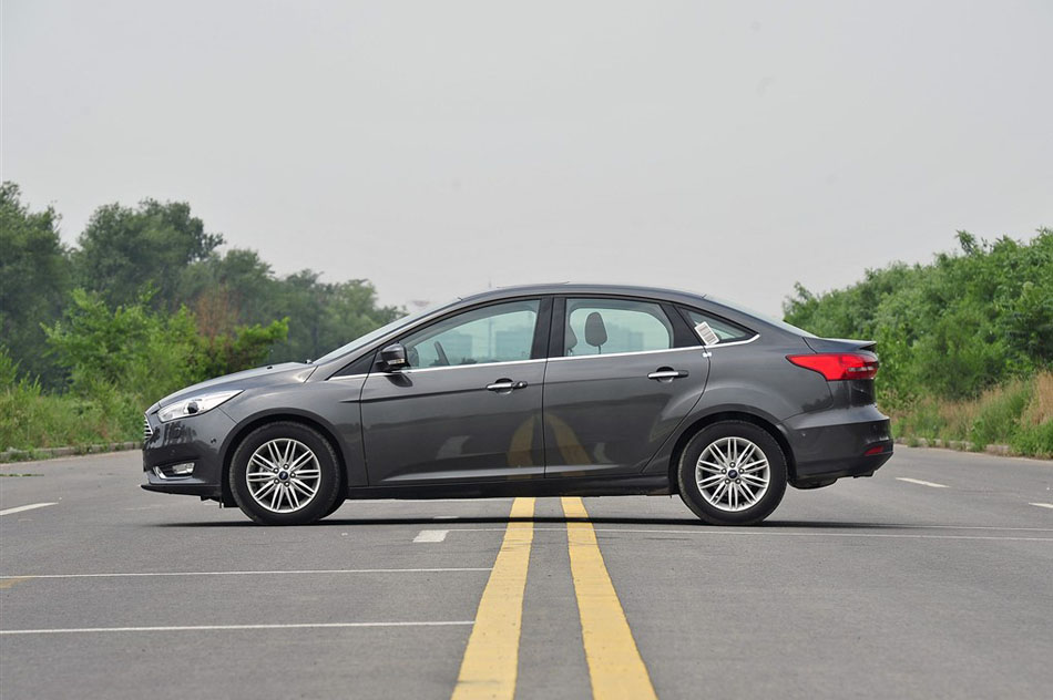 2015款 三厢 1.5L GTDi 自动旗舰型 外观