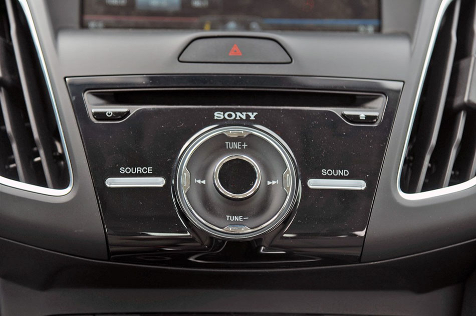 2015款 三厢 1.5L GTDi 自动旗舰型 内饰