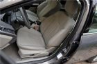 三厢 2012款 2.0L AT 旗舰型 座椅空间