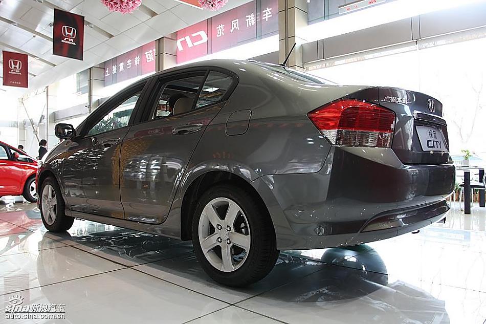 广州本田CITY锋范到店实拍