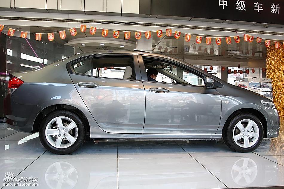 广州本田CITY锋范到店实拍