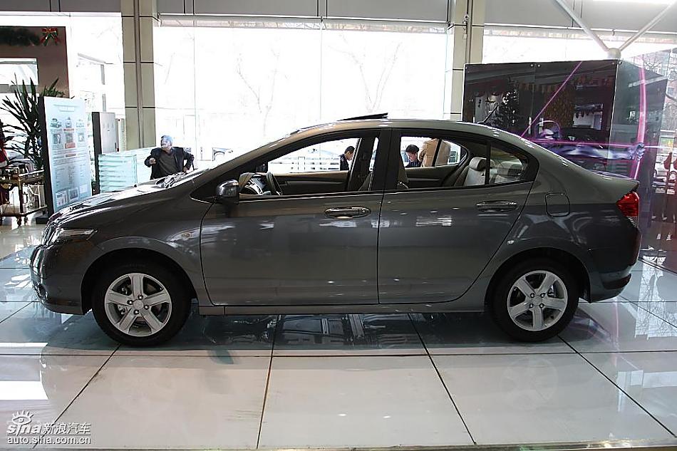 广州本田CITY锋范到店实拍