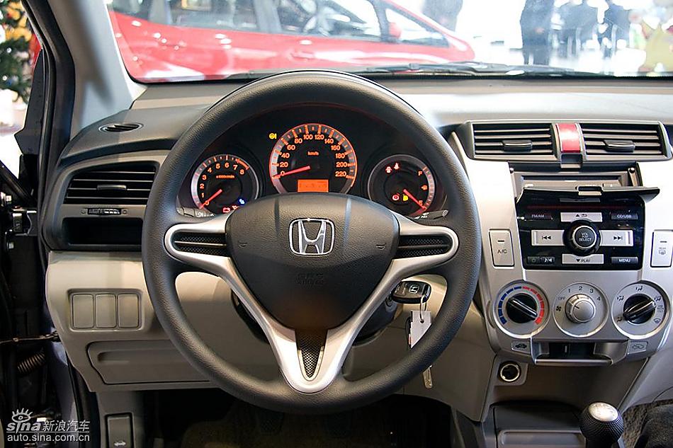 广州本田CITY锋范到店实拍