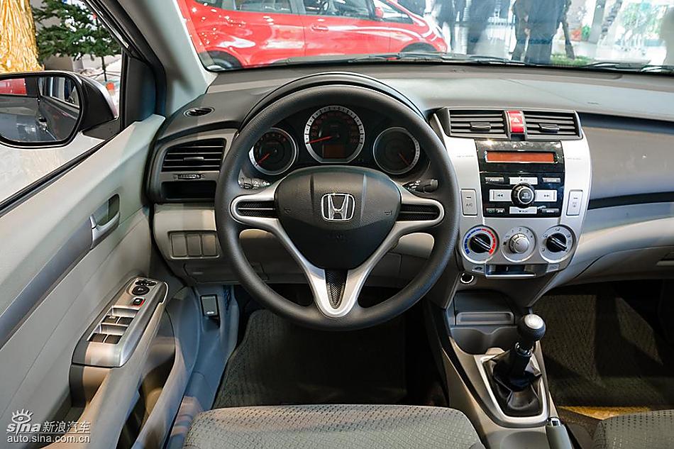 广州本田CITY锋范到店实拍