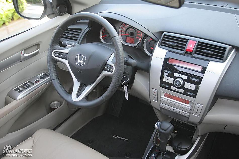 CITY锋范1.8升自动挡车型内饰及细节