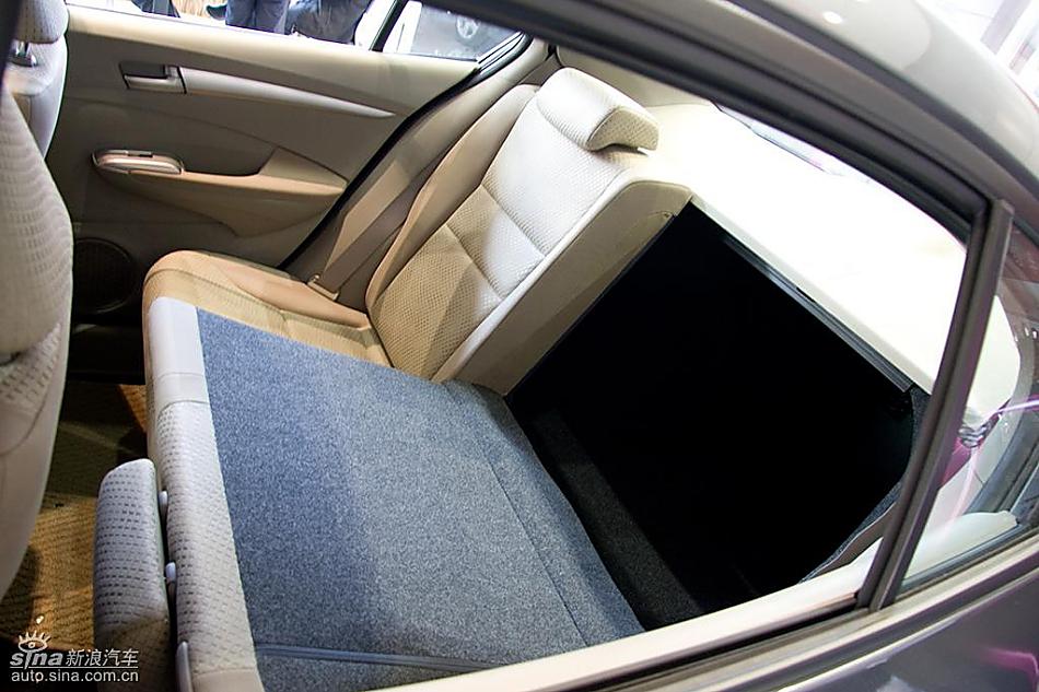 广州本田CITY锋范到店实拍