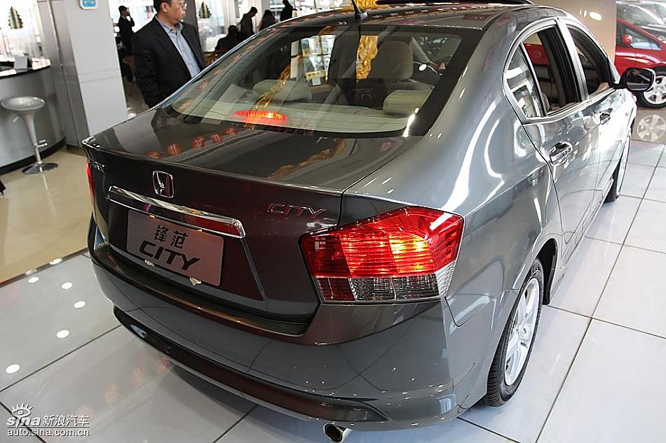 广州本田CITY锋范到店实拍