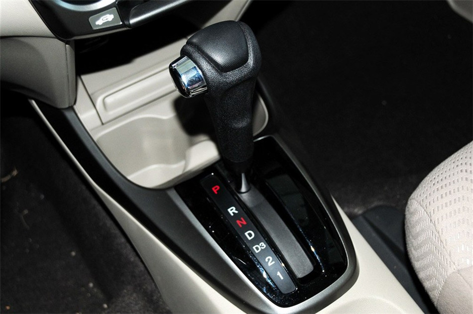 2012款锋范1.8L自动旗舰版