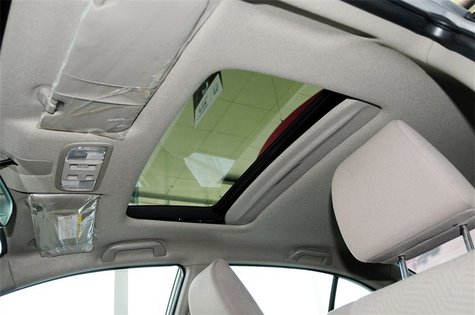 2012款锋范1.8L自动旗舰版