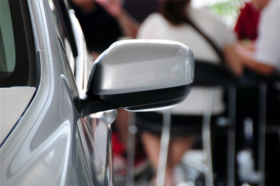 2012款锋范1.8L自动旗舰版