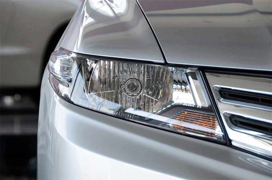 2012款锋范1.8L自动旗舰版