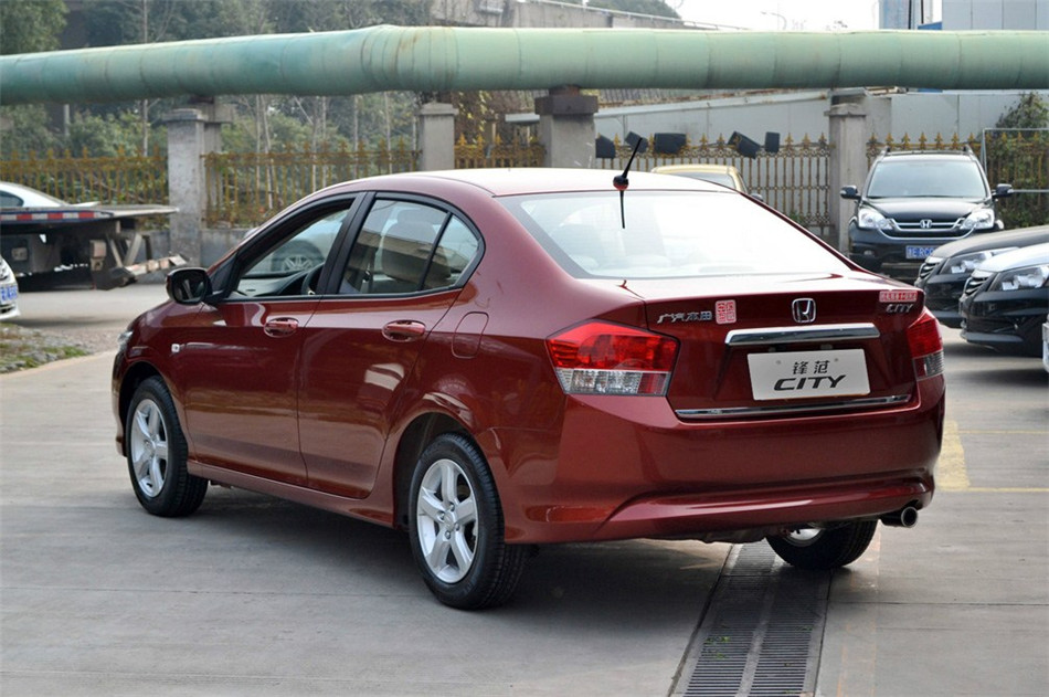 2012款锋范1.5L手动精英品致版