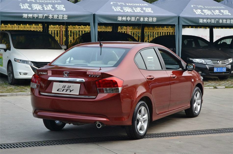 2012款锋范1.5L手动精英品致版