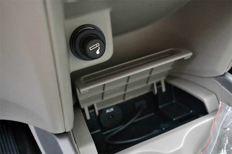 2012款锋范1.5L手动精英品致版