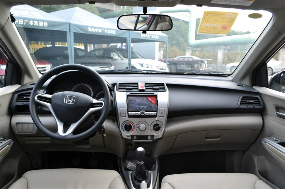 2012款锋范1.5L手动精英品致版