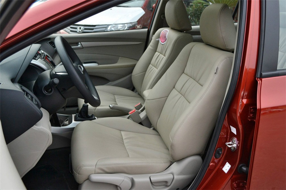 2012款锋范1.5L手动精英品致版