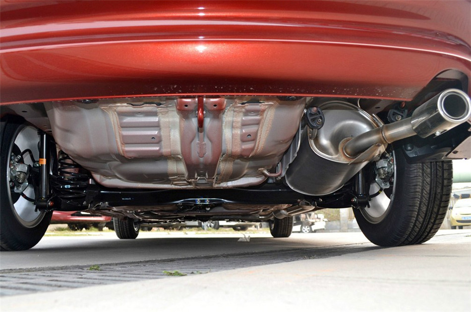 2012款锋范1.5L手动精英品致版