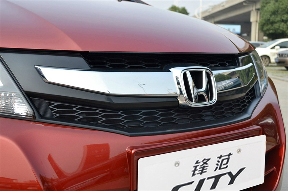 2012款锋范1.5L手动精英品致版