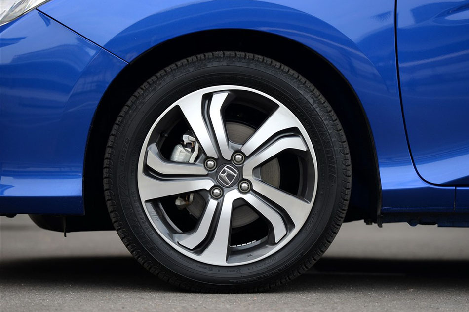 2015款 1.5L CVT旗舰版 细节