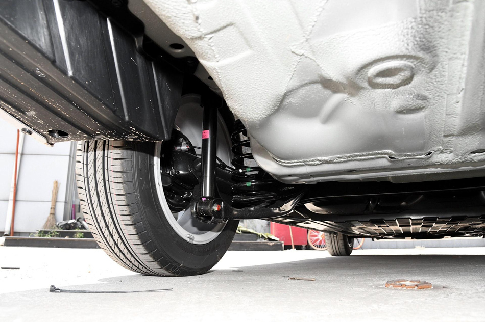 2018款 1.5L CVT型动Pro版 引擎底盘