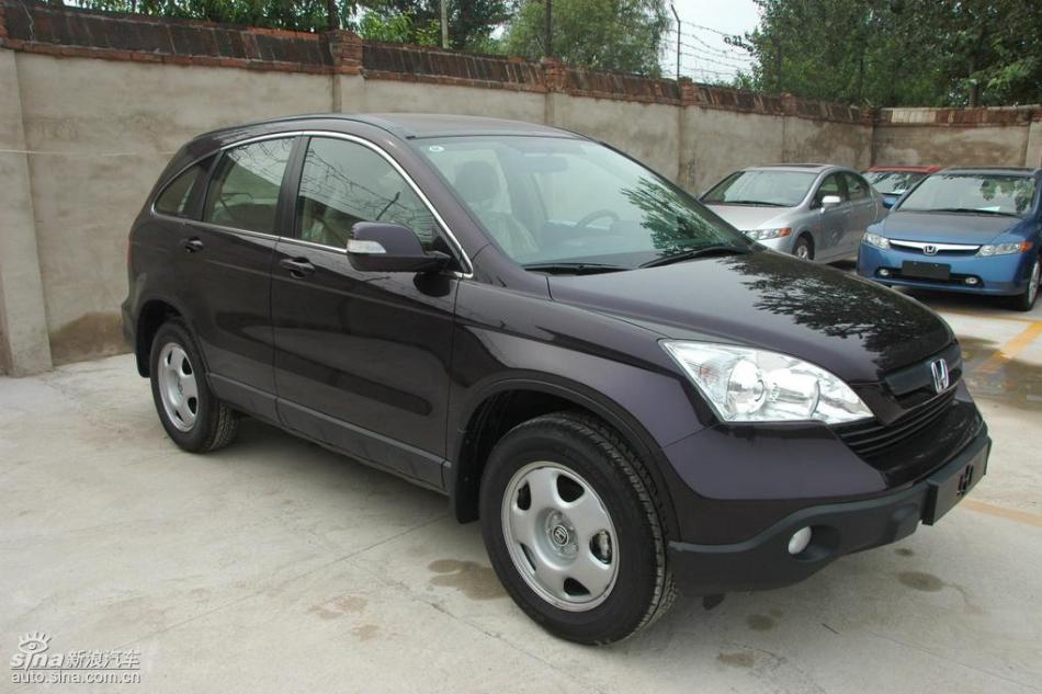CR-V2.0两驱都市版自动挡外观