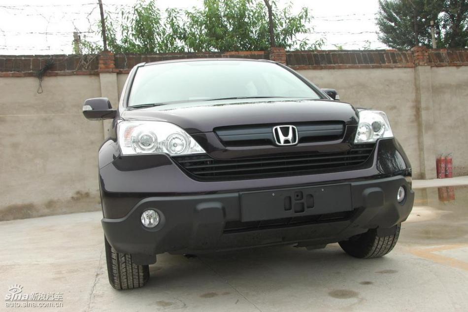 CR-V2.0两驱都市版自动挡外观