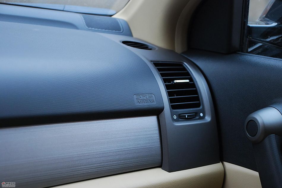 新浪试驾2010款CRV图集-内饰