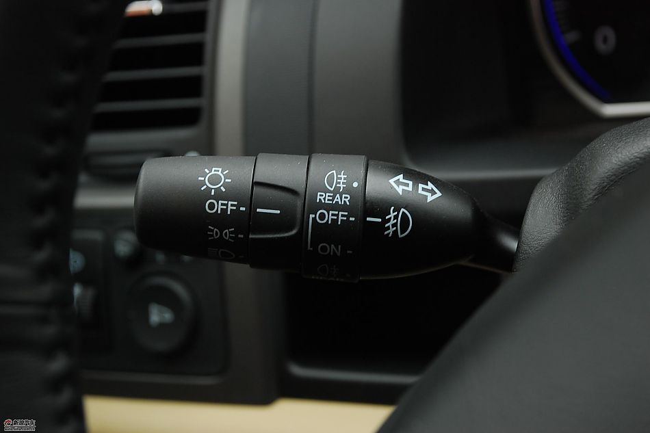 新浪试驾2010款CRV图集-内饰