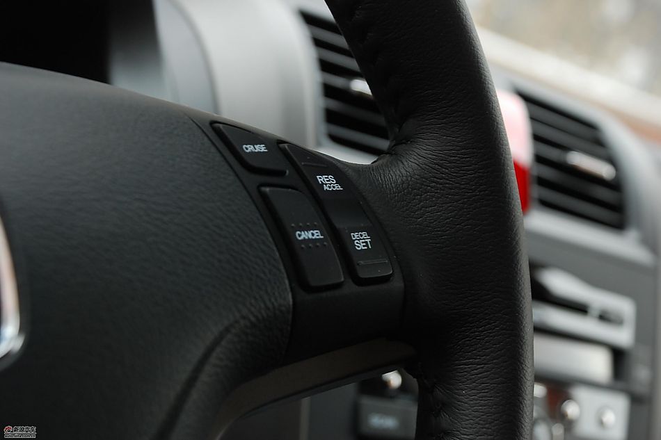 新浪试驾2010款CRV图集-内饰