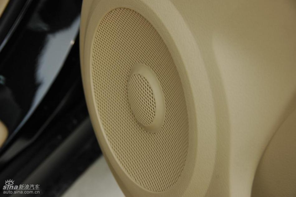 CR-V2.0两驱都市版自动挡内饰