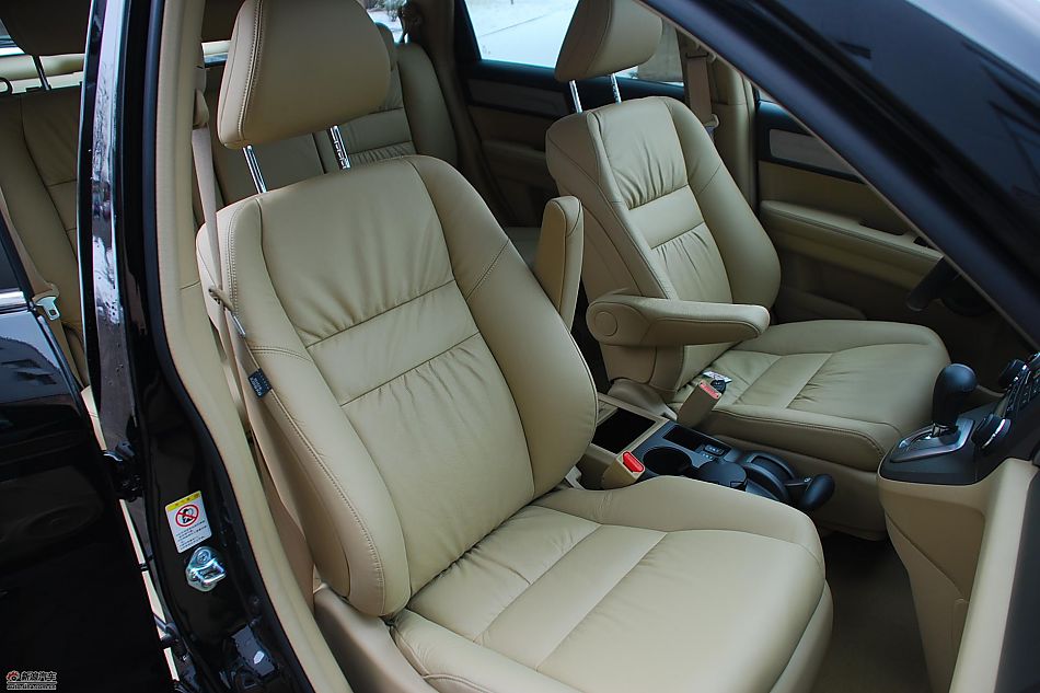 新浪试驾2010款CRV图集-内饰