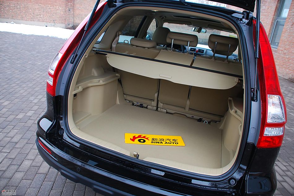 新浪试驾2010款CRV图集-内饰