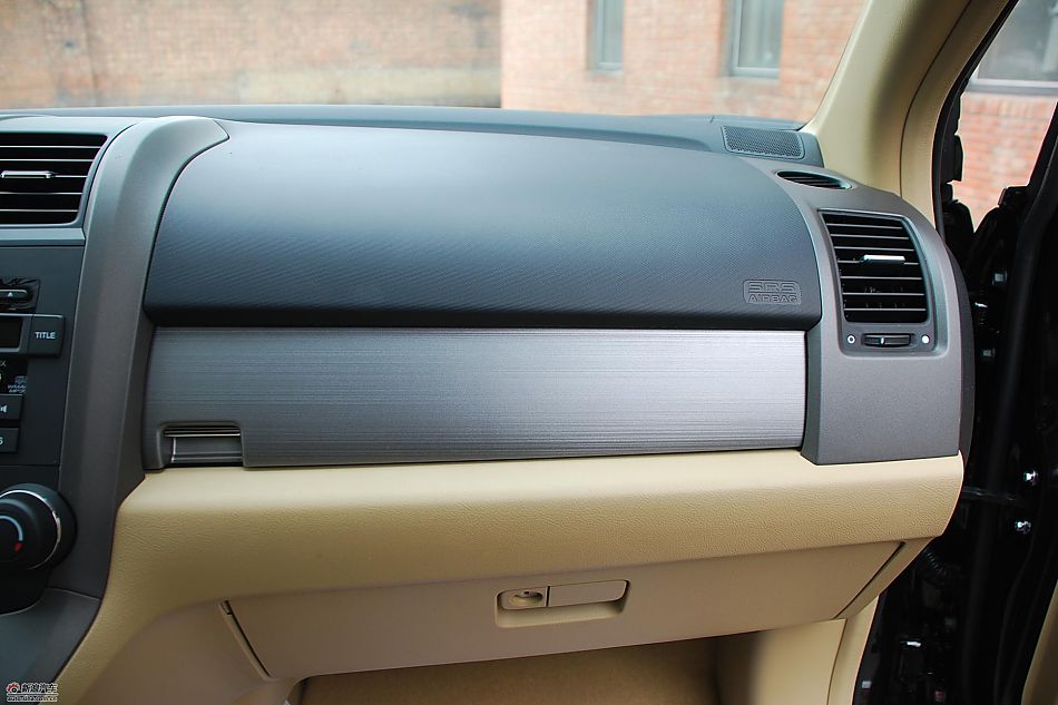 新浪试驾2010款CRV图集-内饰