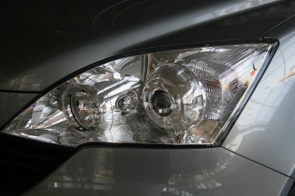 东风本田新CR-V前大灯