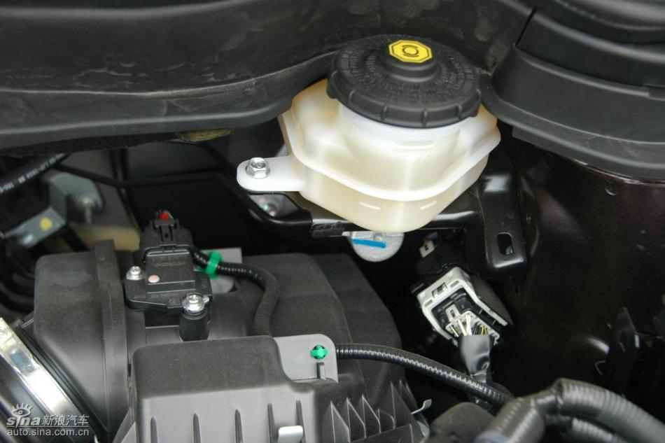 CR-V2.0两驱都市版自动挡发动机