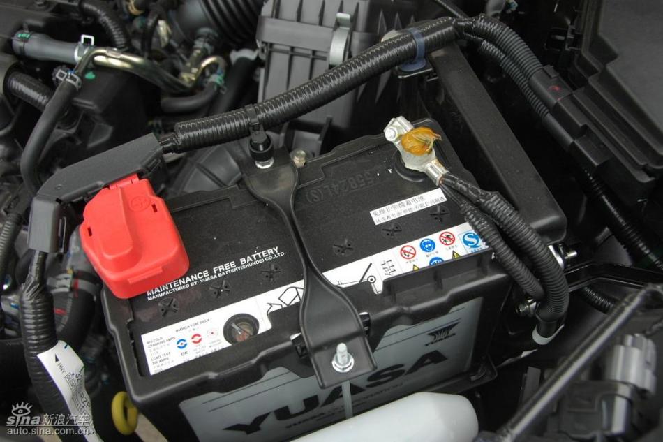 CR-V2.0两驱都市版自动挡发动机