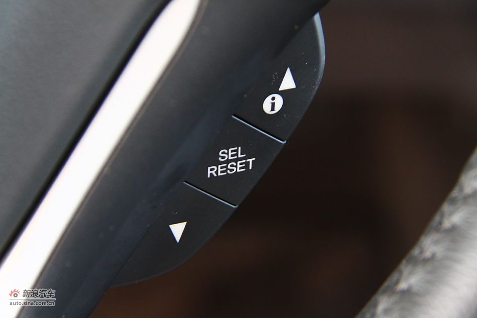 2012款CR-V 2.4VTi-S