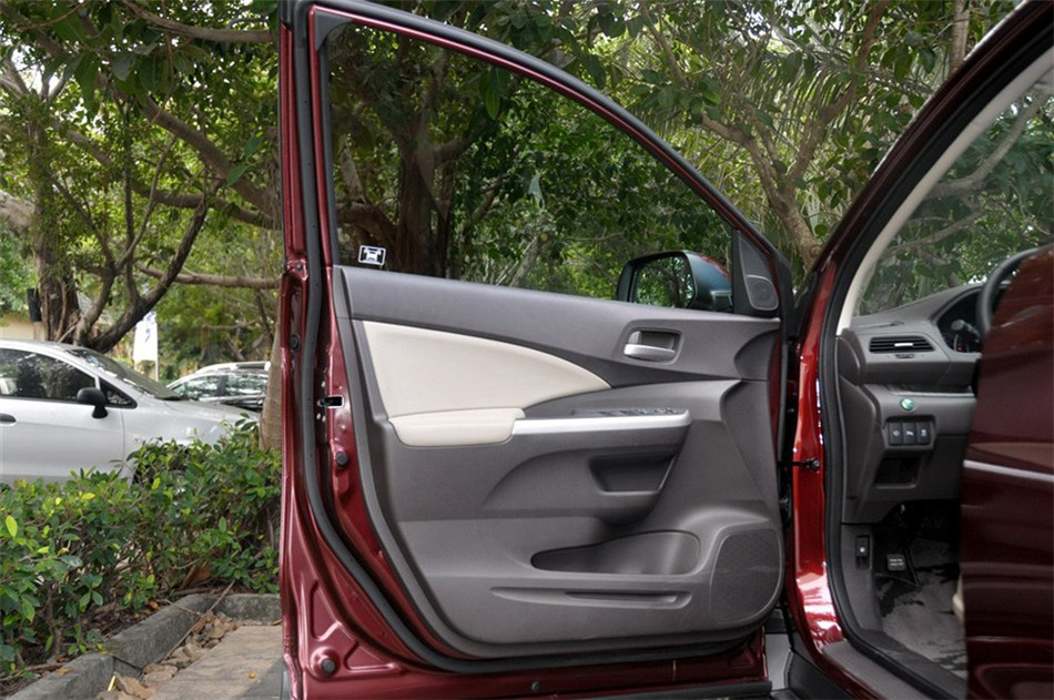 2012款CR-V 2.4L自动四驱尊贵导航版VTi-S