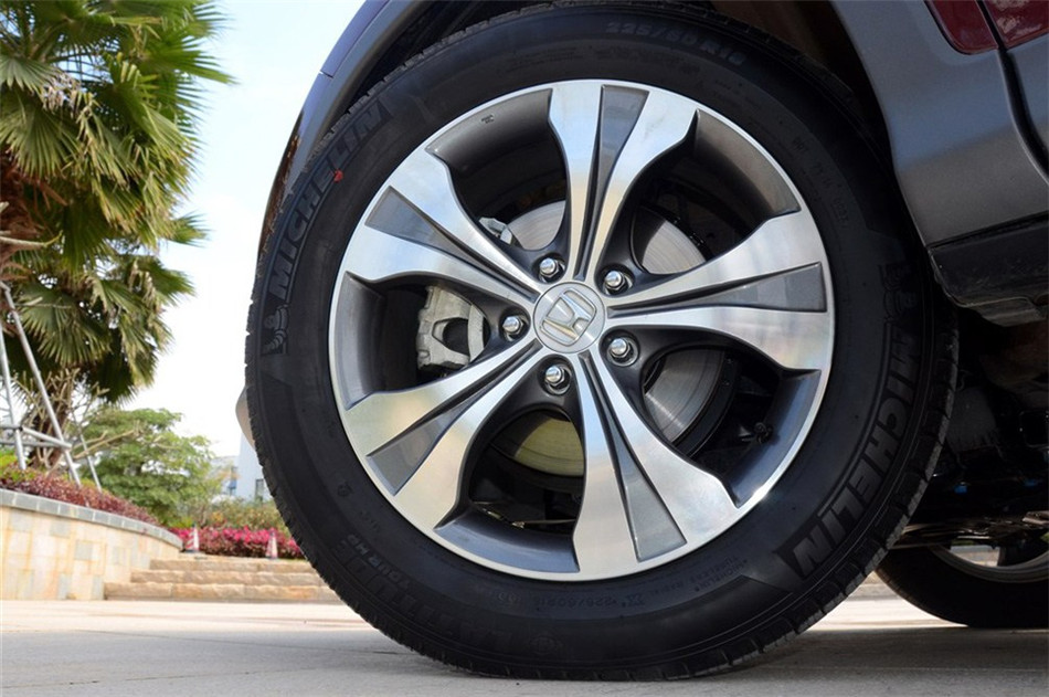 2012款CR-V 2.4L自动四驱尊贵导航版VTi-S