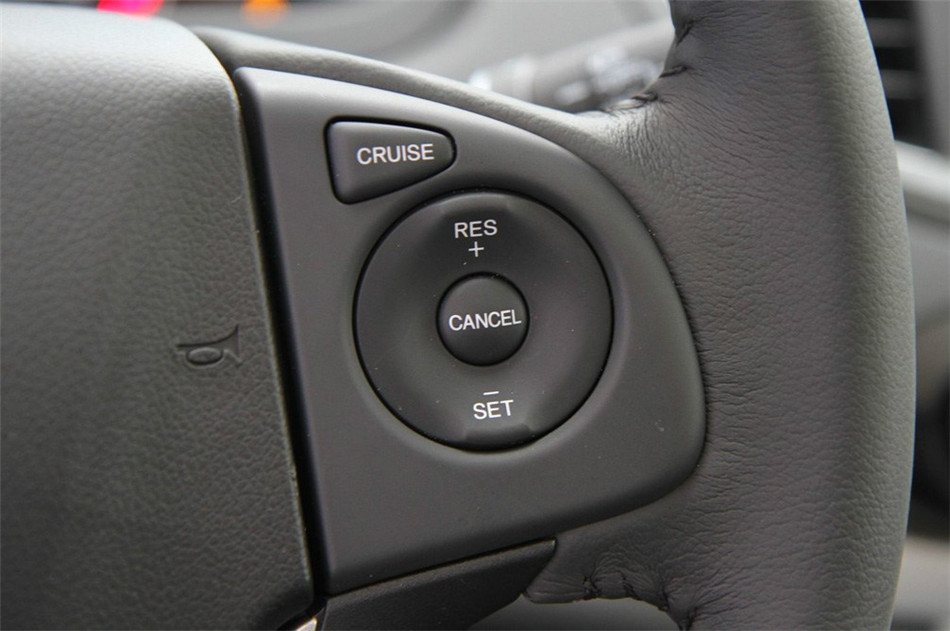 2012款CR-V 2.4L自动四驱豪华版VTi