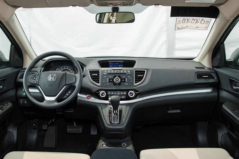 2015款 2.0L 四驱风尚版 内饰