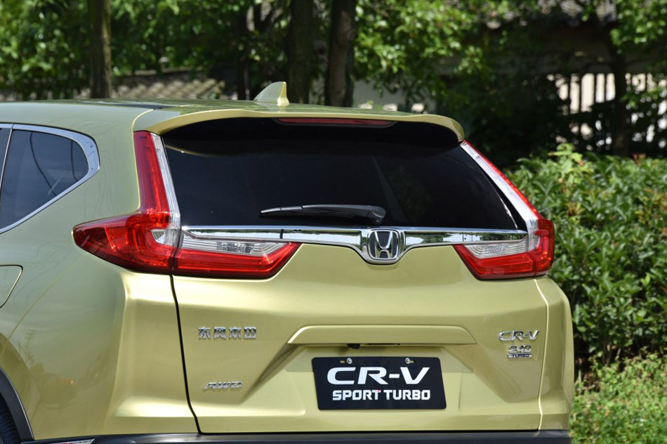 2017款 240TURBO 自动四驱尊耀版 细节