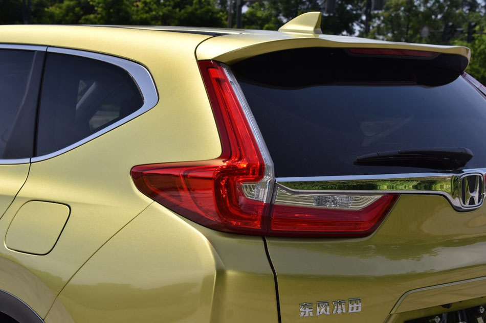 2017款 240TURBO 自动四驱尊耀版 细节