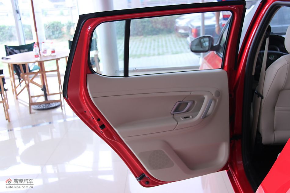 2011款晶锐晶灵版-内饰