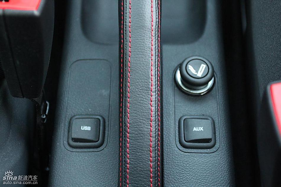 上海大众斯柯达Fabia晶锐内饰实拍