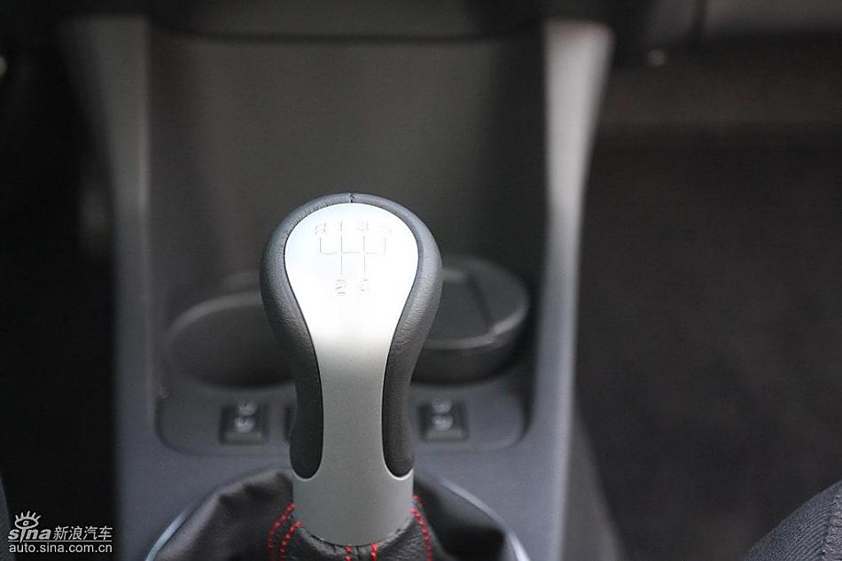 上海大众斯柯达Fabia晶锐内饰实拍