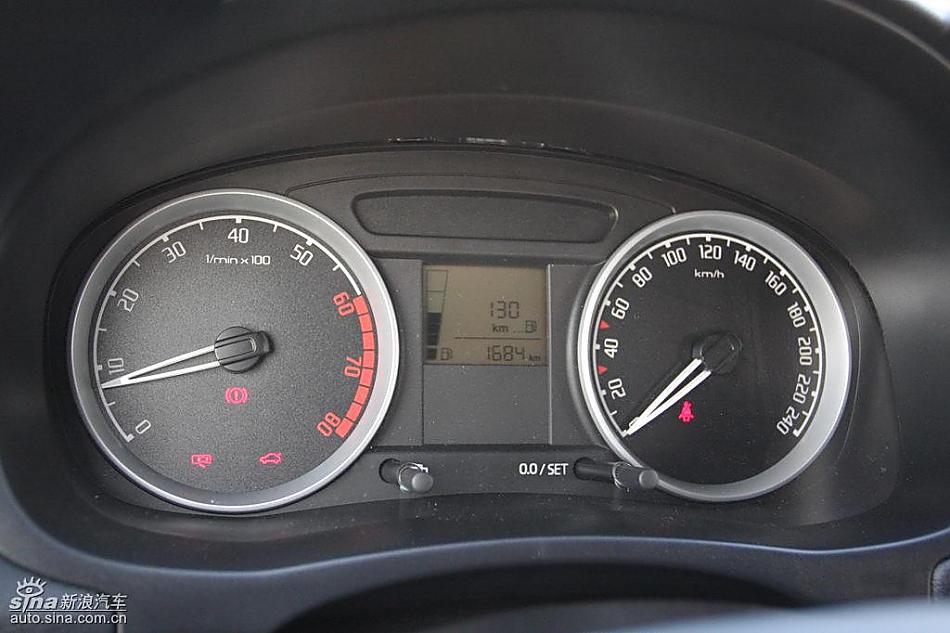 上海大众斯柯达Fabia晶锐内饰实拍