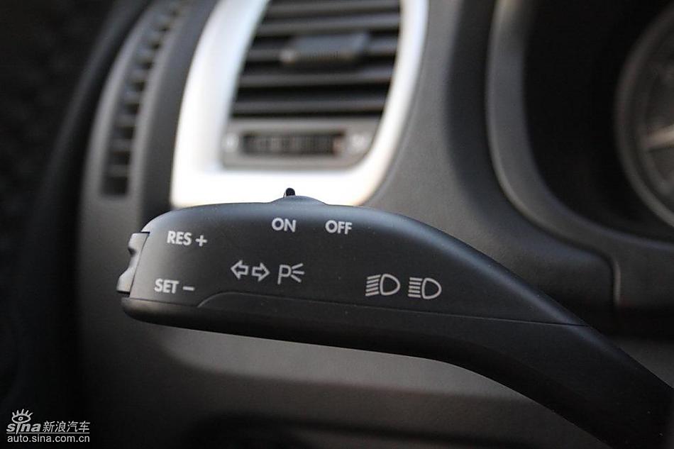 上海大众斯柯达Fabia晶锐内饰实拍