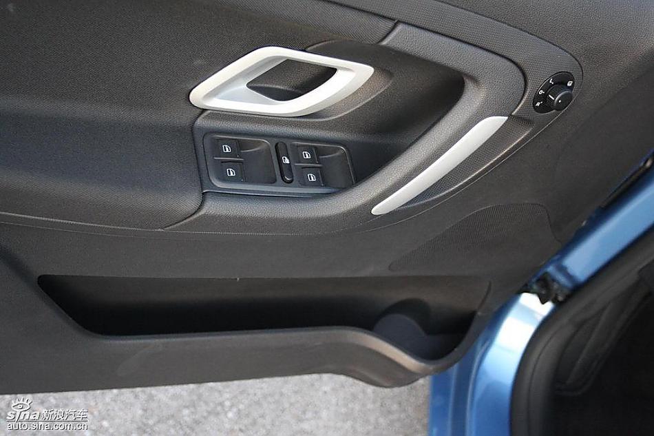 上海大众斯柯达Fabia晶锐内饰实拍