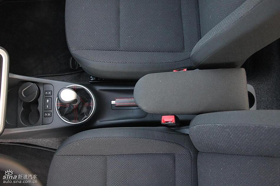 上海大众斯柯达Fabia晶锐内饰实拍